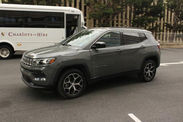 2024 Jeep Compass Latitude 4x4