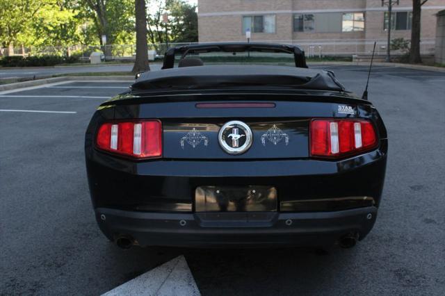 2012 Ford Mustang V6