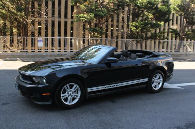 2012 Ford Mustang V6