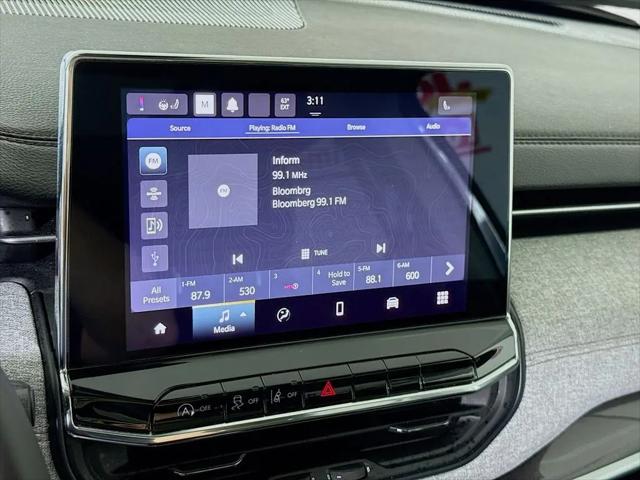 2022 Jeep Compass Latitude Lux 4x4