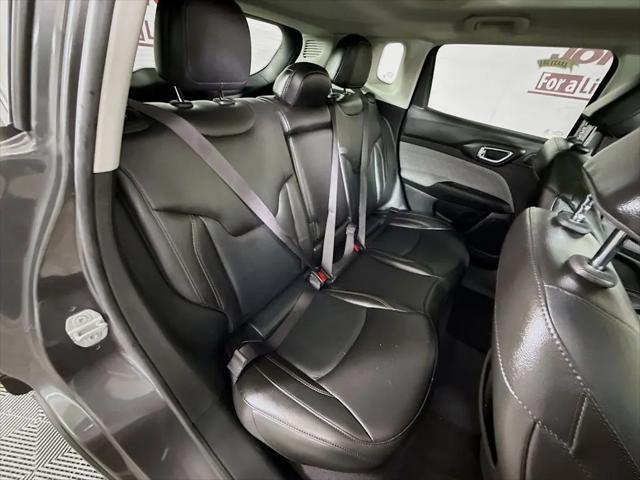 2022 Jeep Compass Latitude Lux 4x4