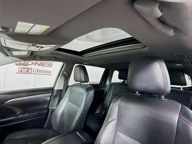 2017 Toyota Highlander Limited
