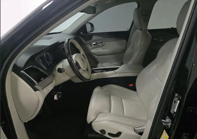 2021 Volvo XC90 T6 Inscription 7 Passenger