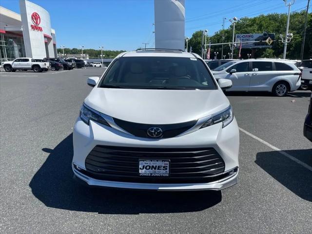 2026 Toyota Sienna Limited