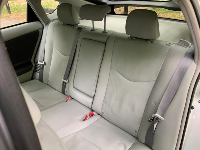 2010 Toyota Prius IV
