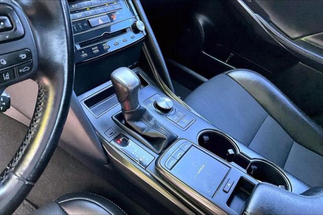2021 Lexus IS 300 300