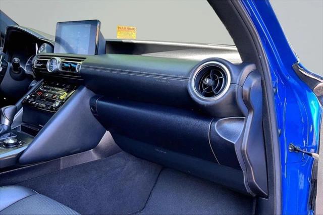 2021 Lexus IS 300 300