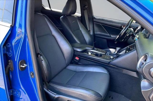 2021 Lexus IS 300 300