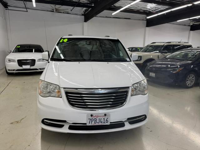 2014 Chrysler Town & Country Touring for sale in Pleasant Hill, CA
