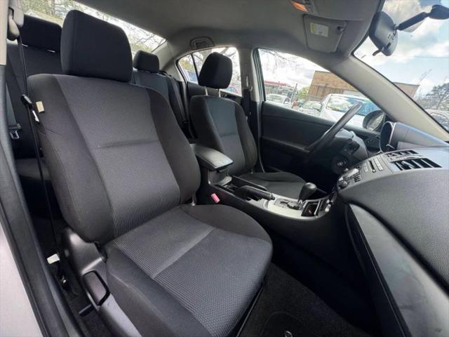 2011 Mazda Mazda3 i Sport