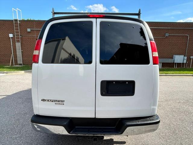 2016 Chevrolet Express LT