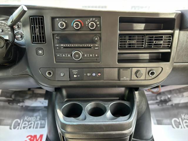 2016 Chevrolet Express LT