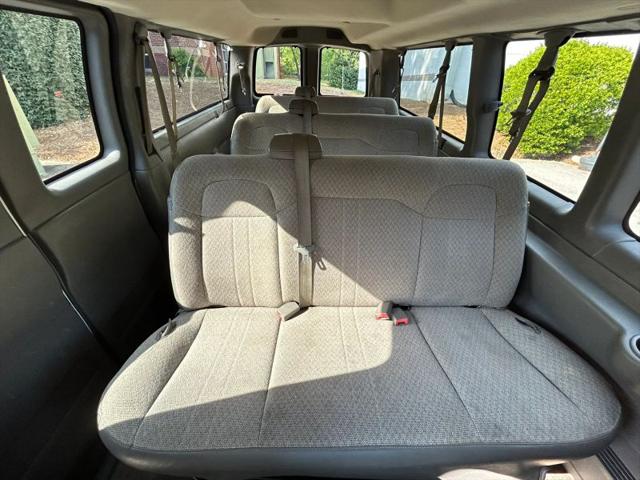 2016 Chevrolet Express LT