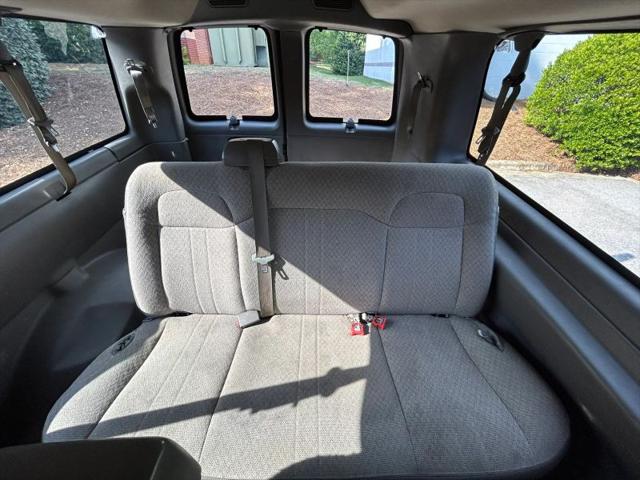 2016 Chevrolet Express LT