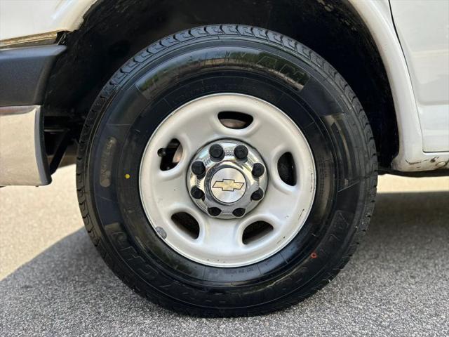 2016 Chevrolet Express LT