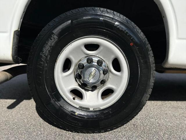 2016 Chevrolet Express LT