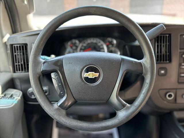 2016 Chevrolet Express LT