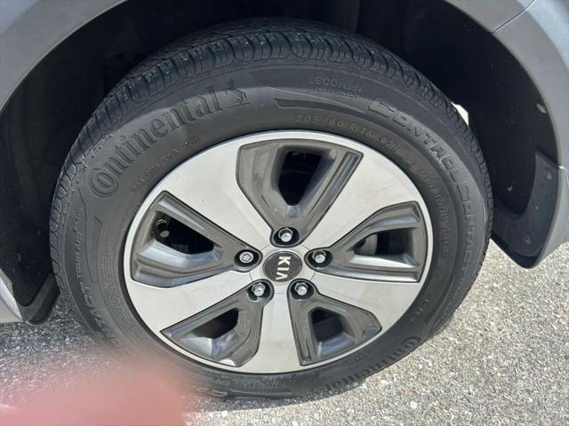 2017 Kia Niro EX