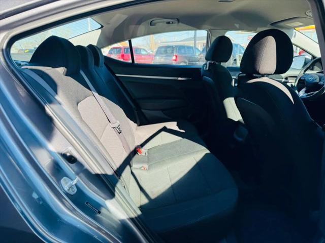 2019 Hyundai Elantra SE
