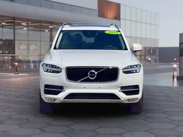 2018 Volvo XC90 T6 Momentum