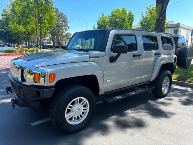2006 HUMMER H3 Base