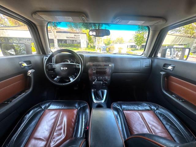 2006 HUMMER H3 Base