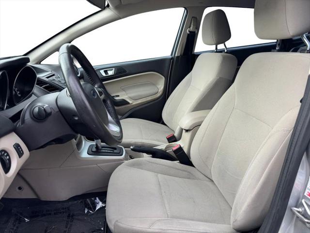 2016 Ford Fiesta SE