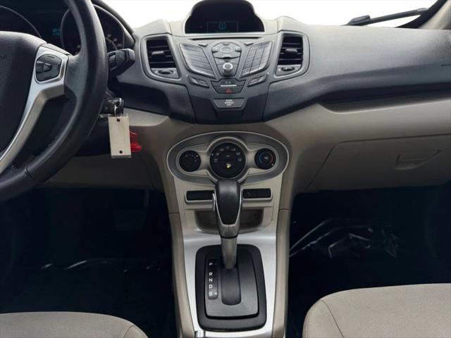 2016 Ford Fiesta SE