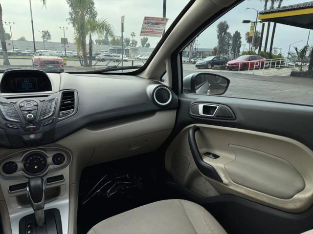 2016 Ford Fiesta SE
