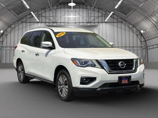 2018 Nissan Pathfinder SV for sale in Medford, NY