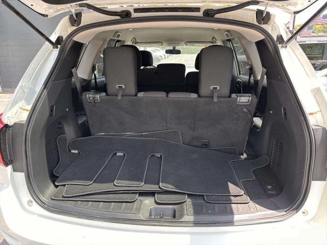 2018 Nissan Pathfinder SV
