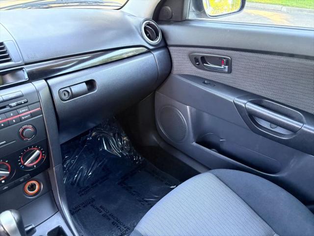 2009 Mazda Mazda3 i