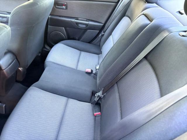 2009 Mazda Mazda3 i