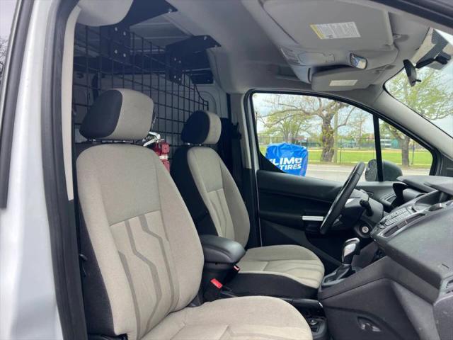 2017 Ford Transit Connect XLT