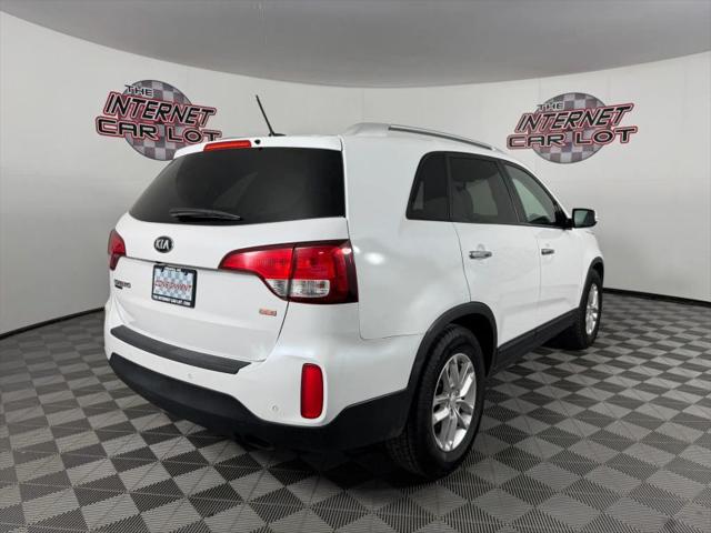 2015 Kia Sorento LX