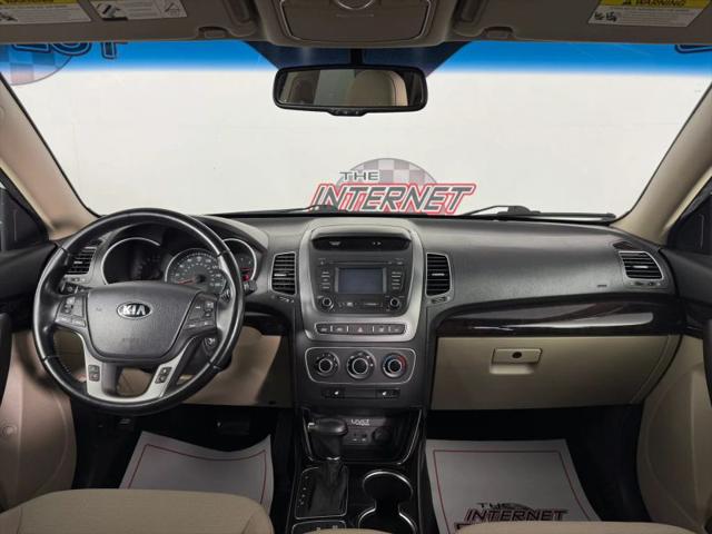 2015 Kia Sorento LX