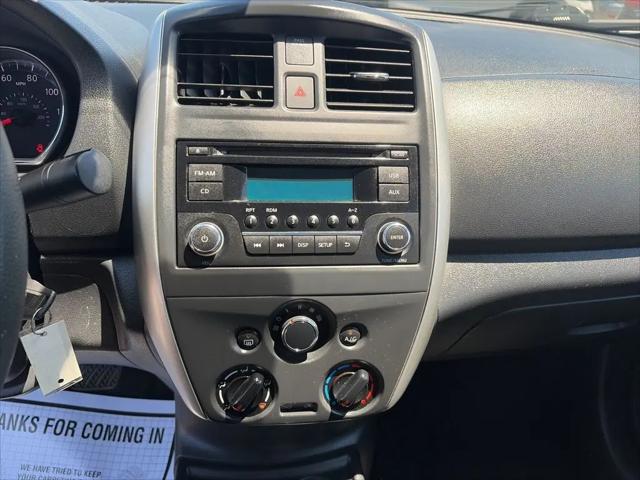 2016 Nissan Versa 1.6 SV