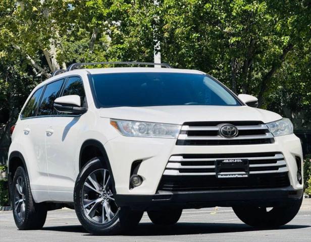 2018 Toyota Highlander LE