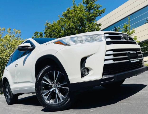2018 Toyota Highlander LE