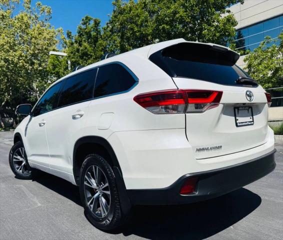 2018 Toyota Highlander LE