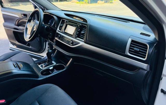 2018 Toyota Highlander LE