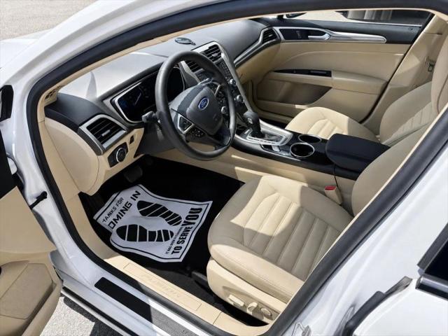 2014 Ford Fusion Hybrid SE