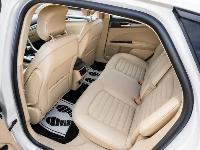 2014 Ford Fusion Hybrid SE