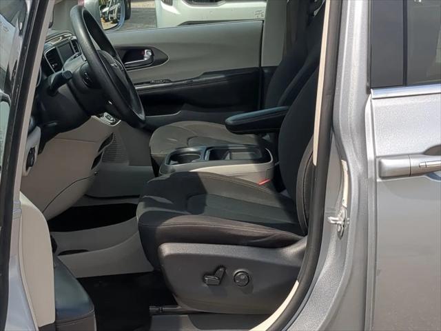 2020 Chrysler Pacifica Touring