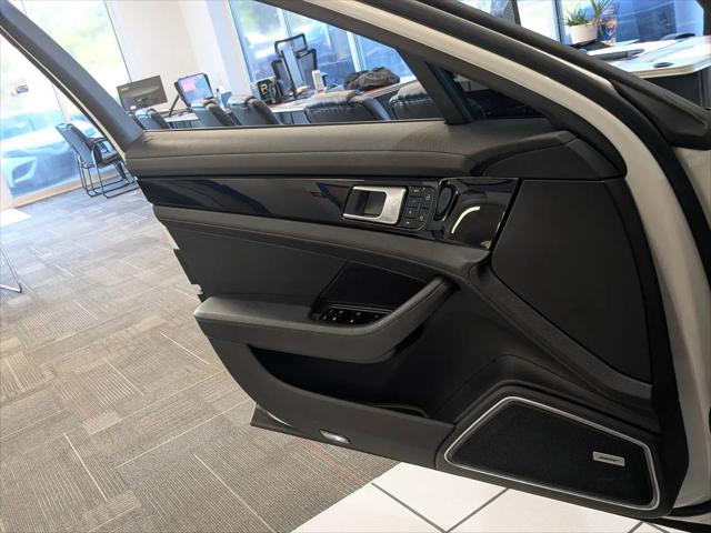 2019 Porsche Panamera 4