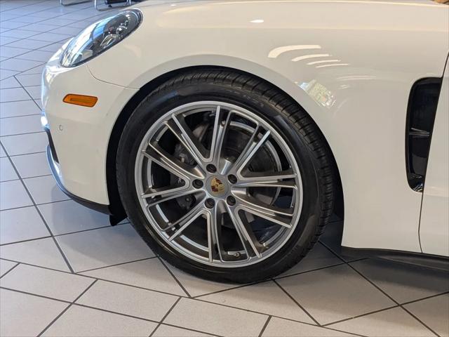 2019 Porsche Panamera 4