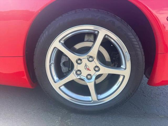 2003 Chevrolet Corvette Base