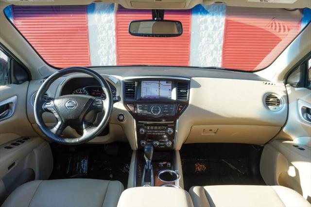 2016 Nissan Pathfinder Platinum
