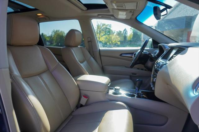 2016 Nissan Pathfinder Platinum