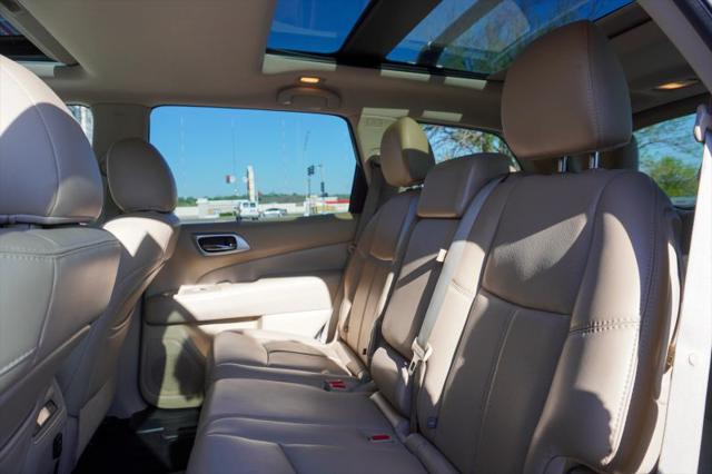 2016 Nissan Pathfinder Platinum